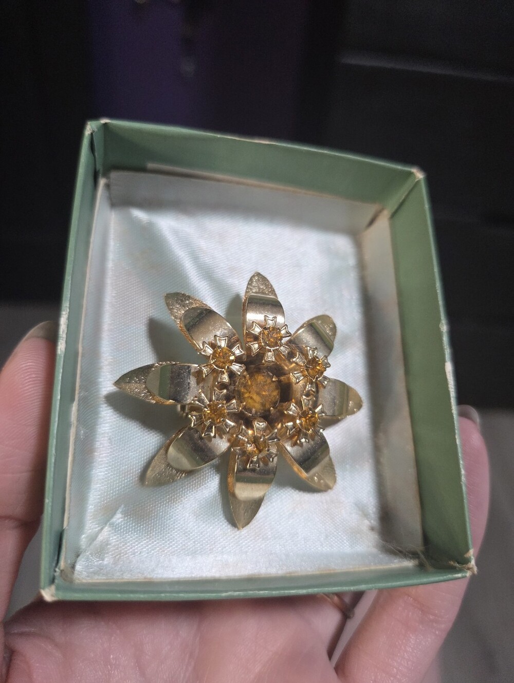 Vintage Mid Century Gold Amber Flower Pin Brooch Antique Jewelry Rhinestone